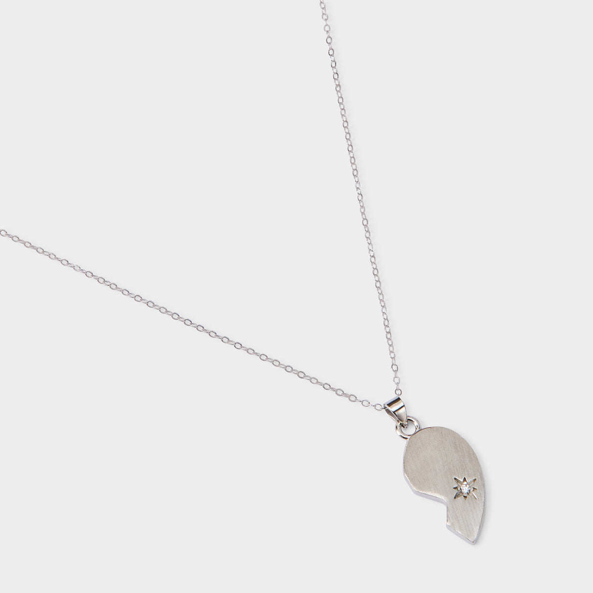 Collier demi-cœur gauche argent