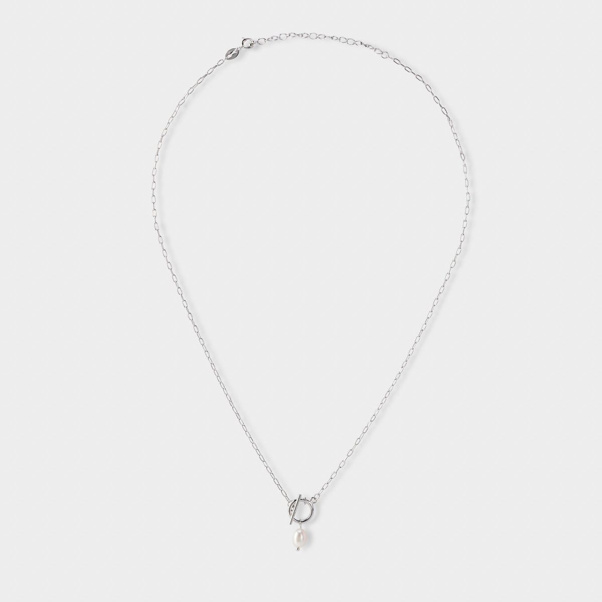 Collier chaîne fermoir en T et perle argent