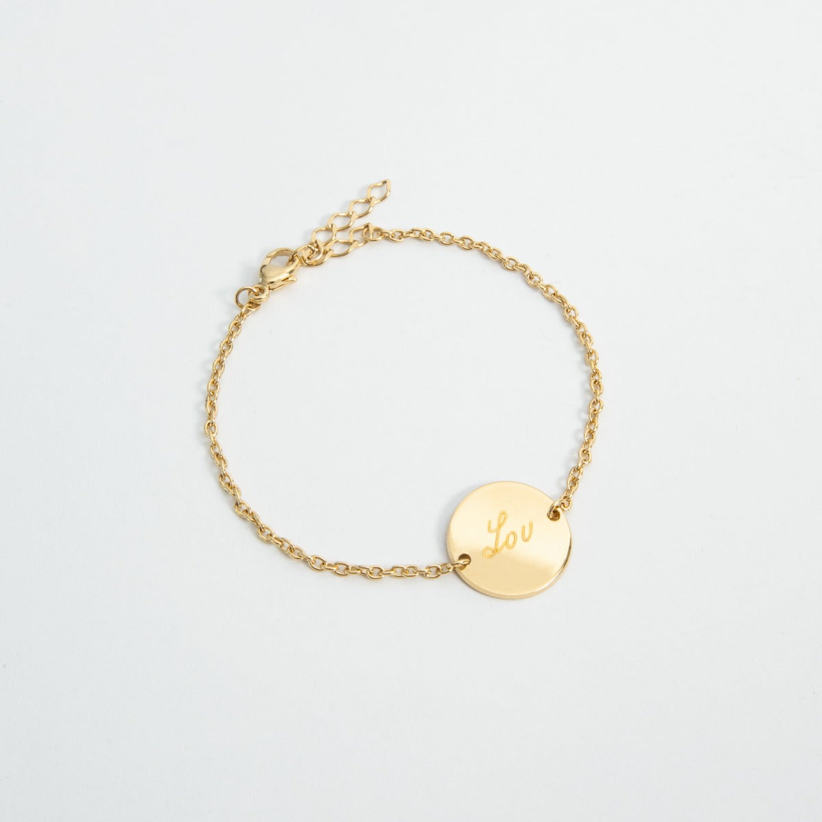 Bracelet rond sur chaîne plaqué or gravure manuelle