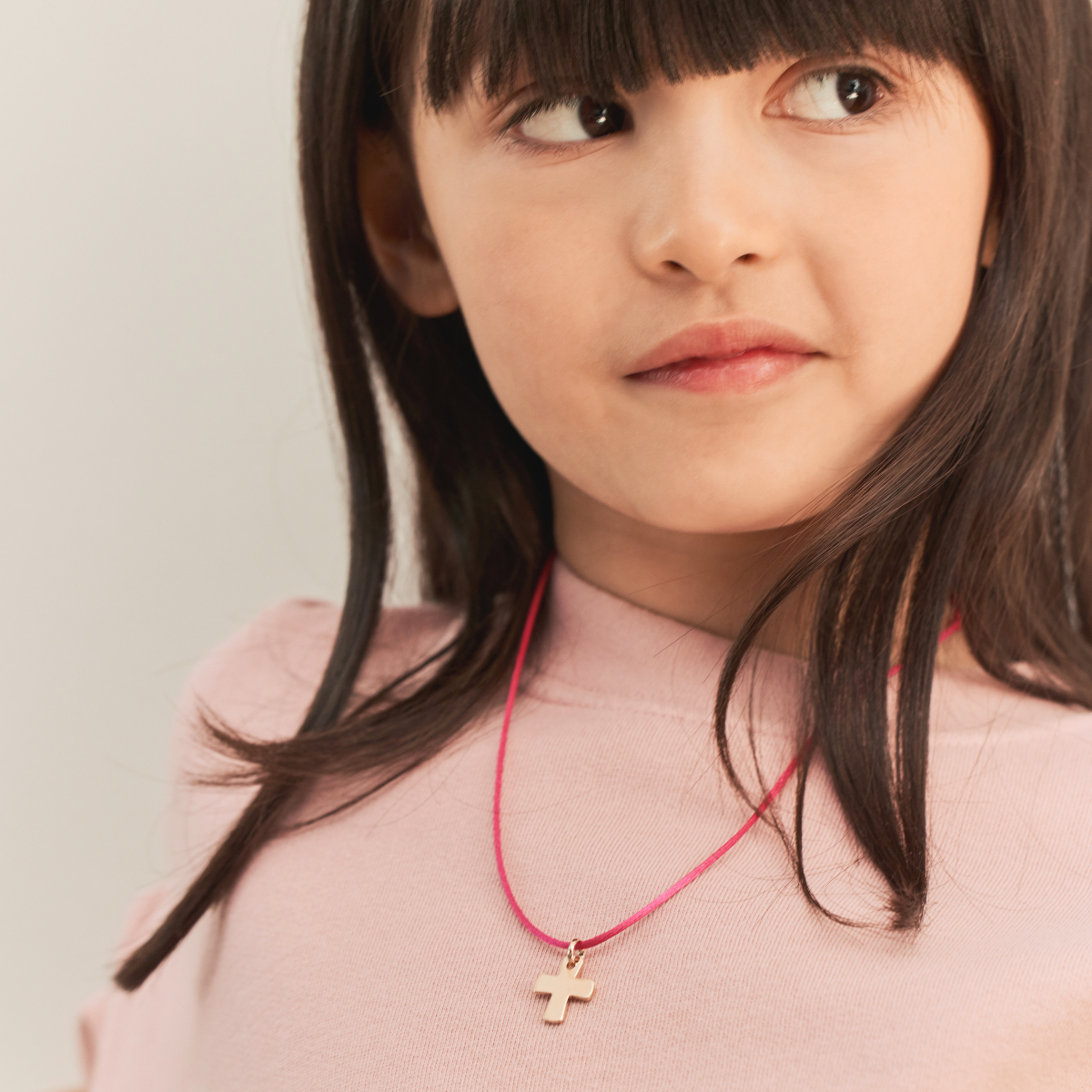 Collier pendentif croix sur lien satin argent massif
