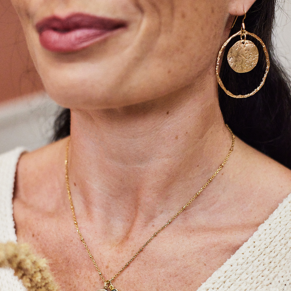 Boucles d'oreilles anneau rond Maya plaqué or