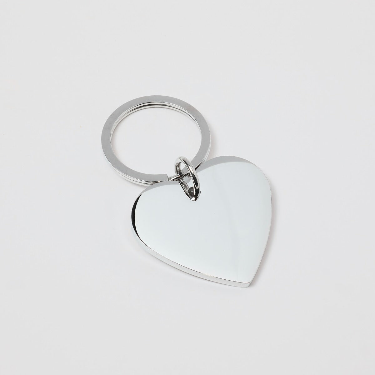 Porte-clés cœur acier