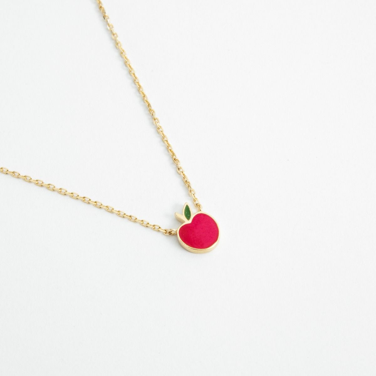 Collier pomme d'amour plaqué or