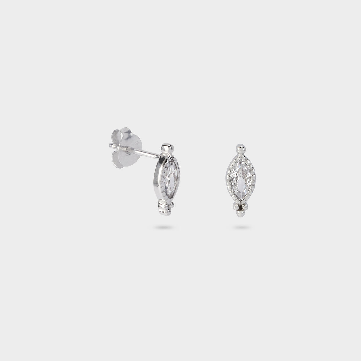 Boucles d'oreilles Navette perlée argent