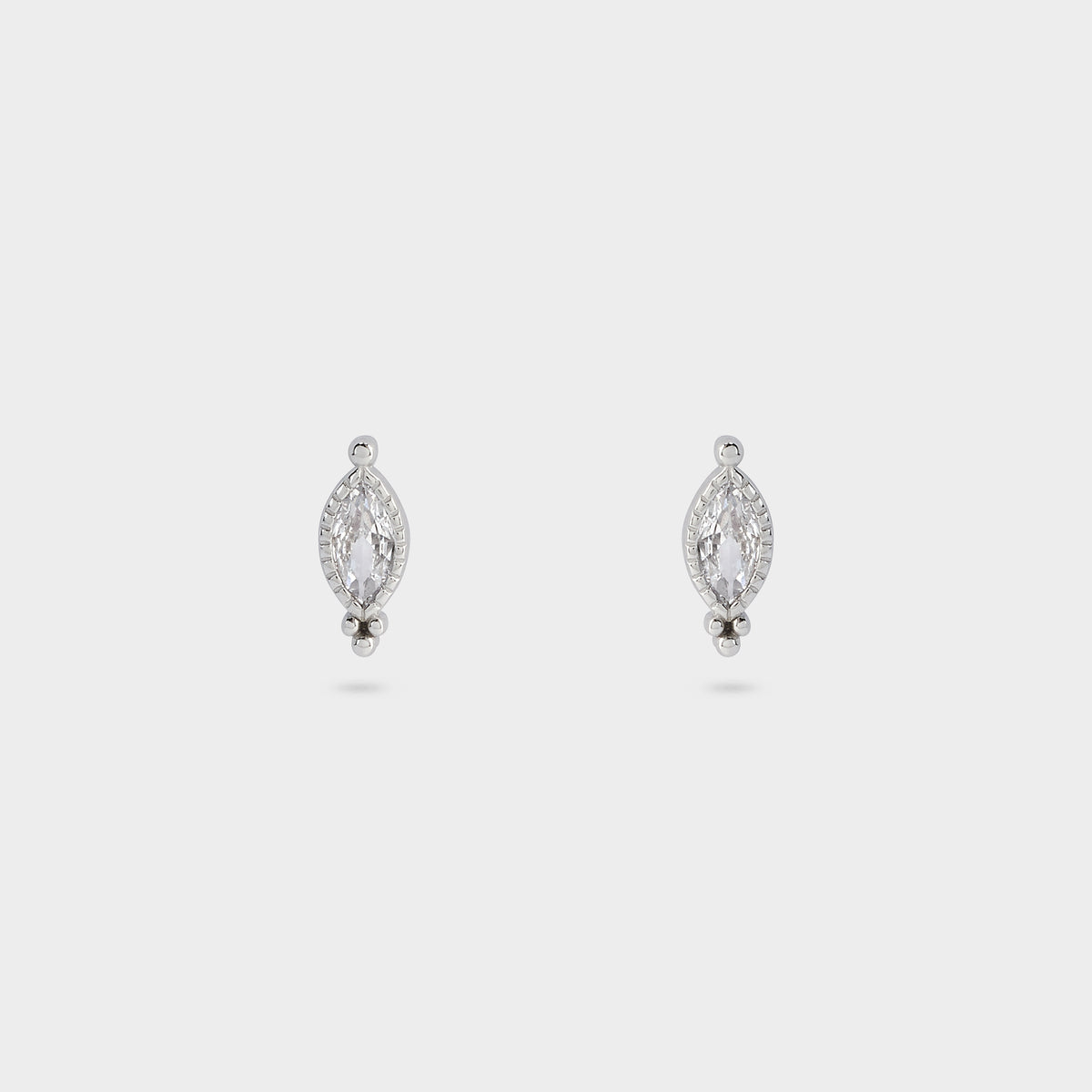Boucles d'oreilles Navette perlée argent