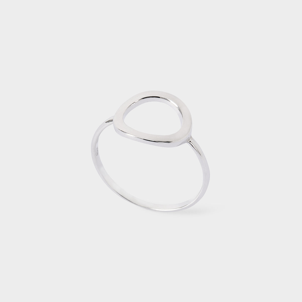 Bague Ô lisse argent