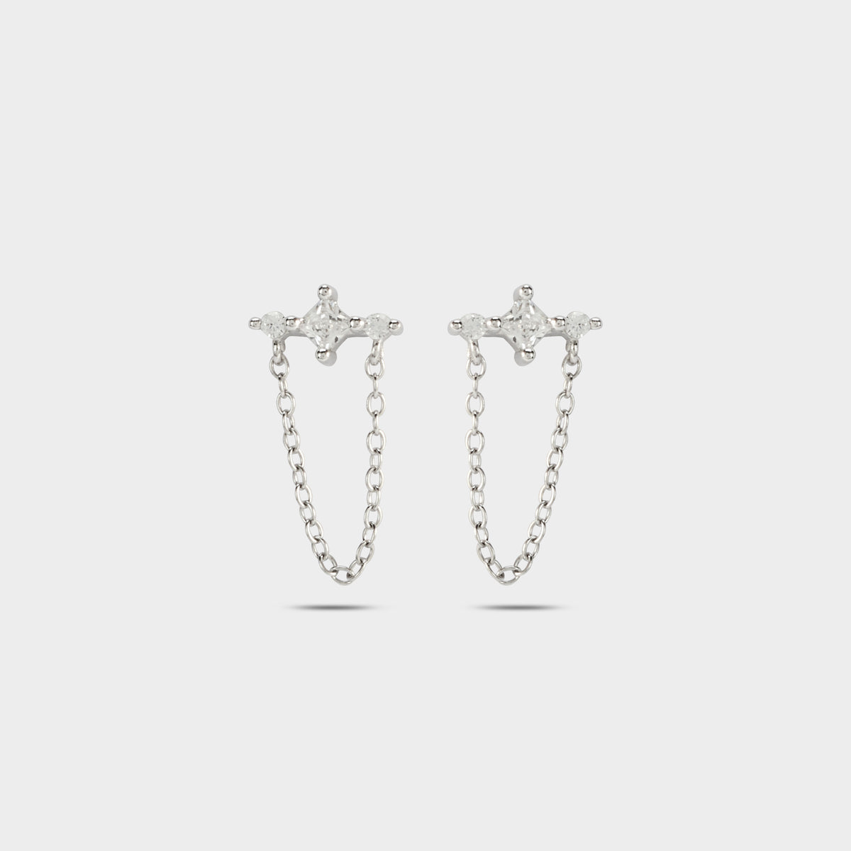 Boucles d'oreilles chaînette trio de strass argent