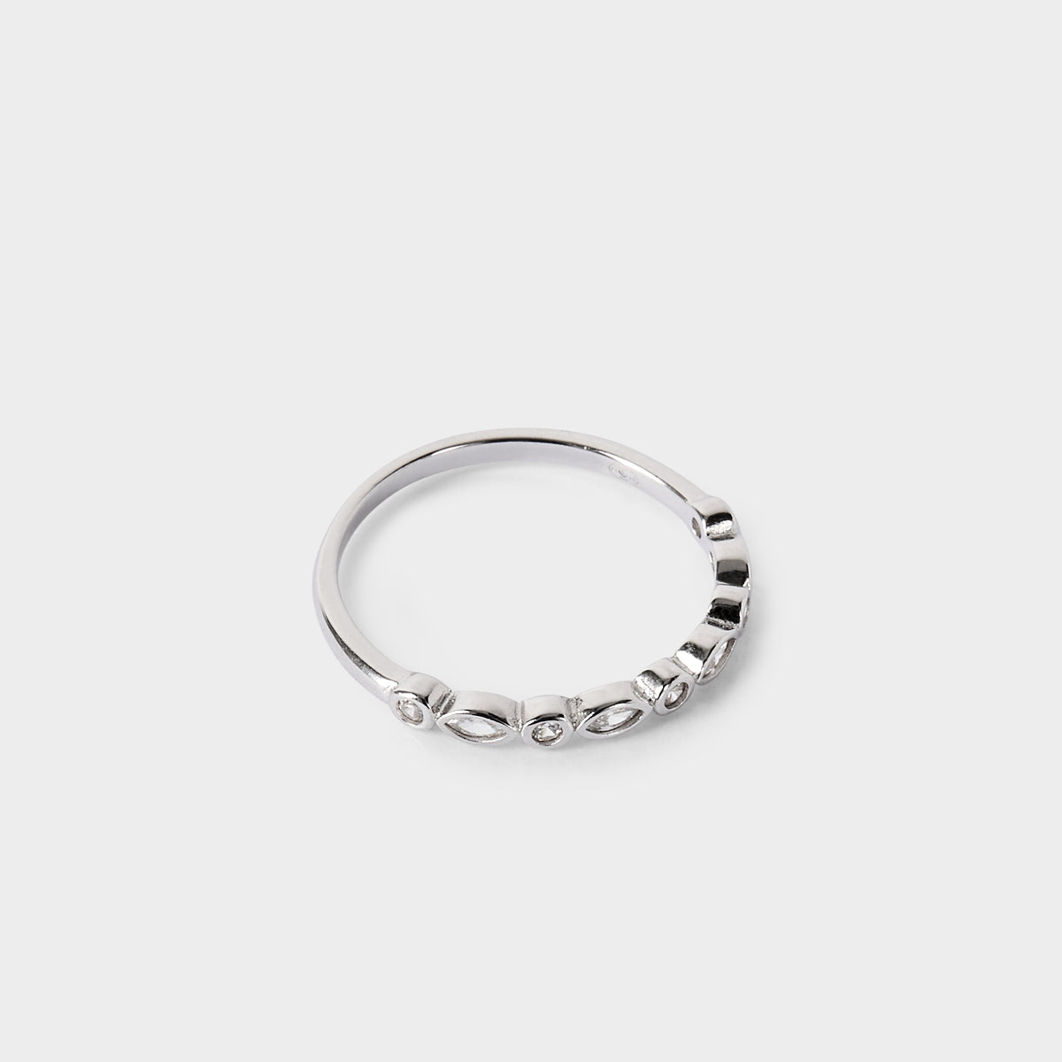 Bague farandole de brillants argent