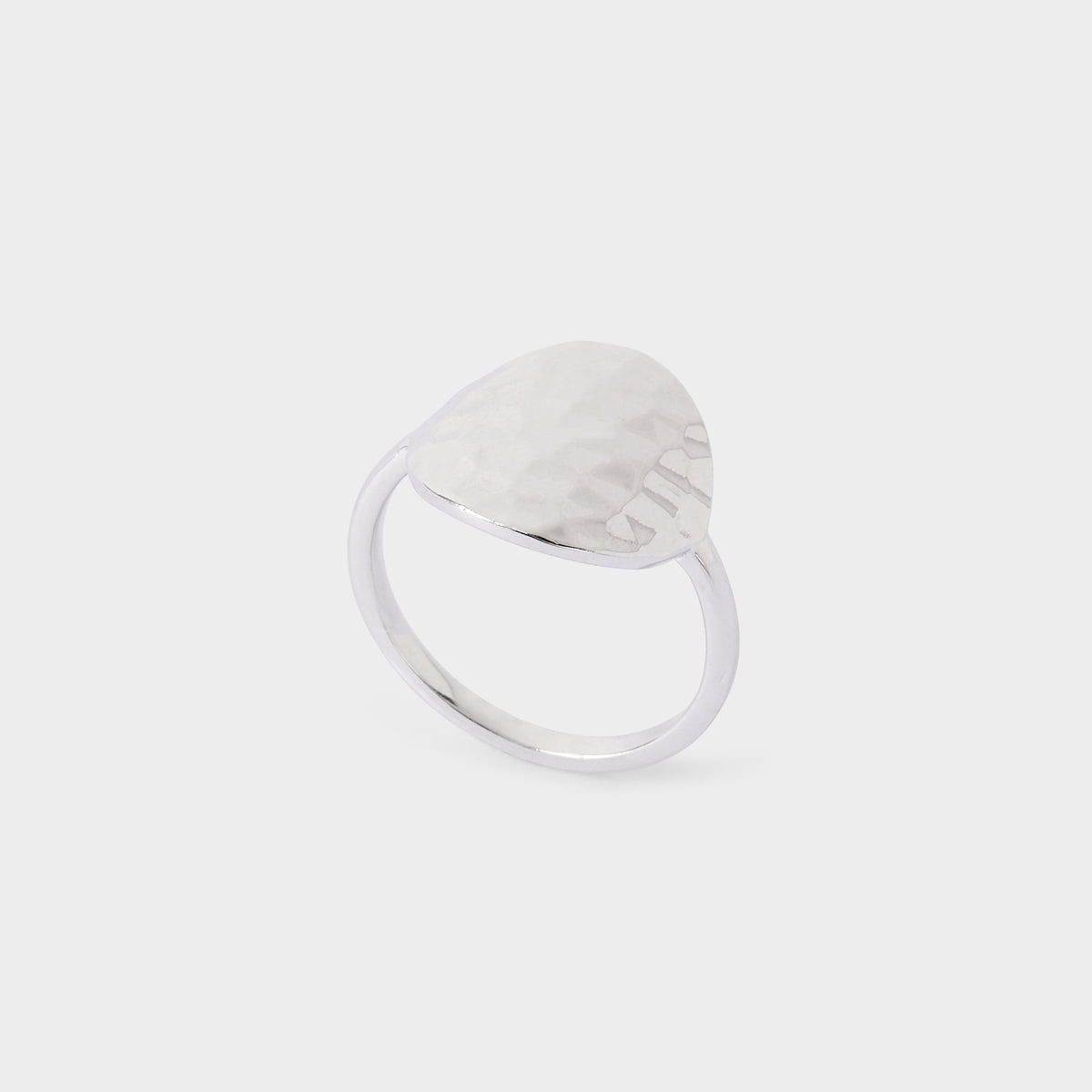 Bague disque martelé argent