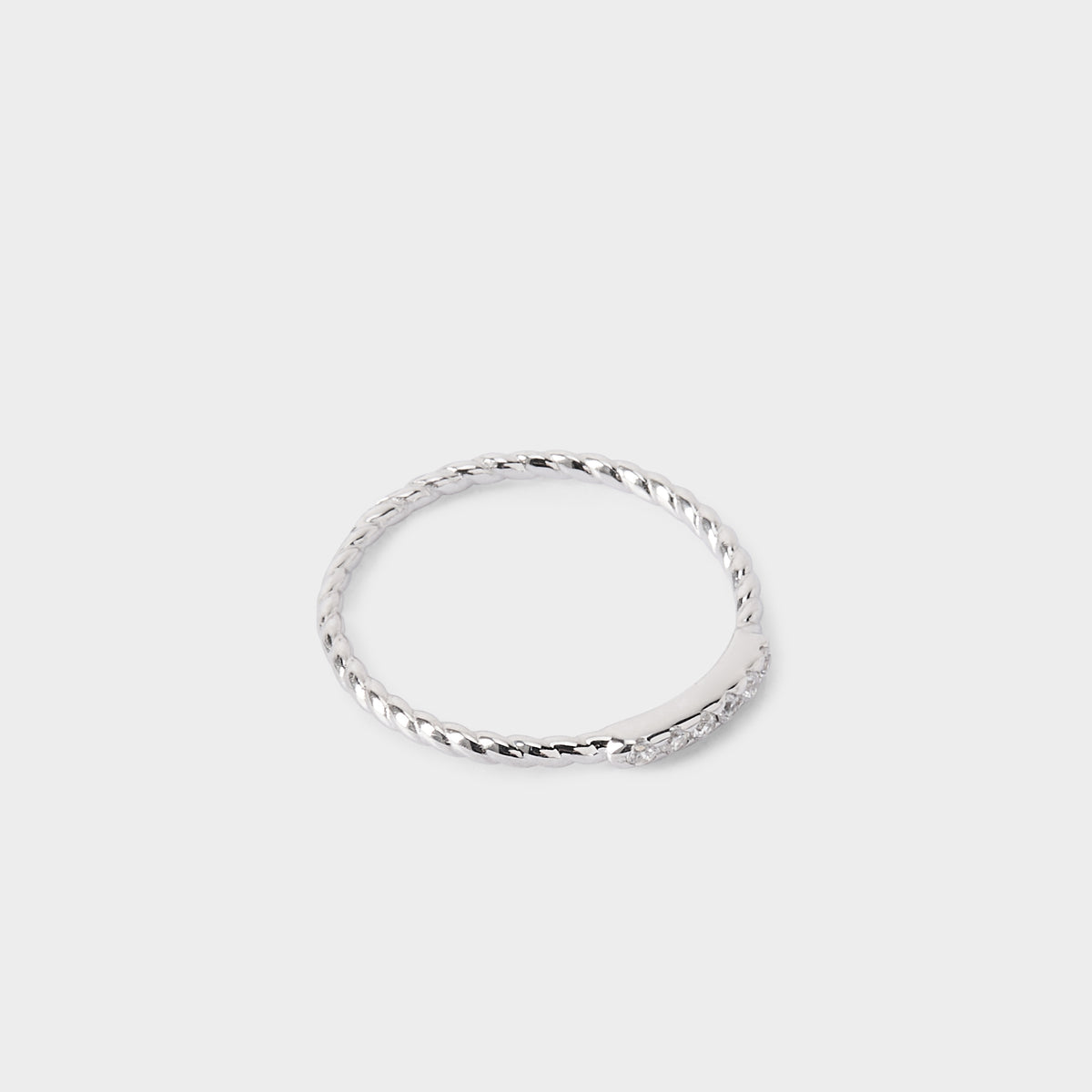 Bague torsadée et brillants argent
