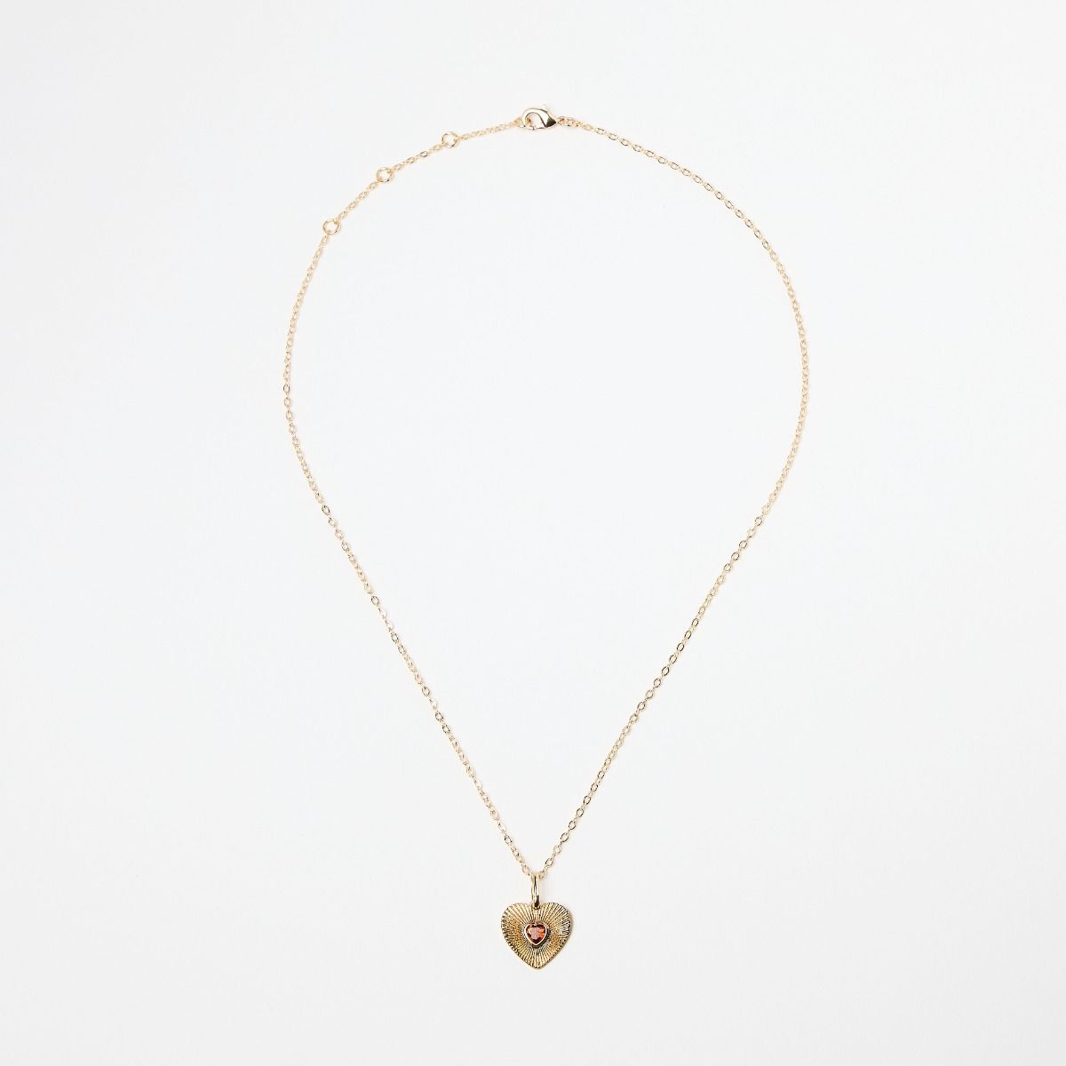 Collier cœur plaqué or et oxyde de zirconium rouge