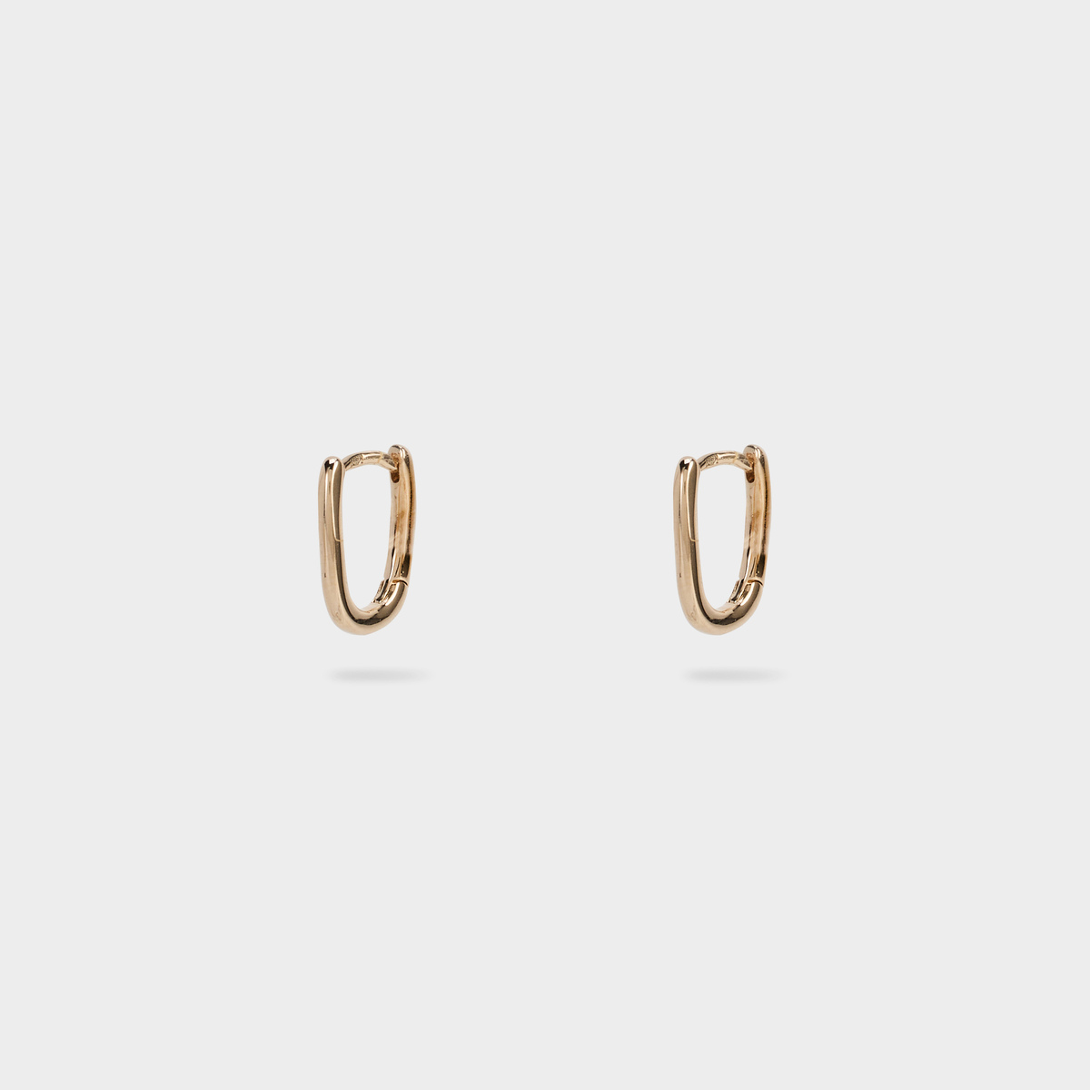 Boucles d'oreilles petites créoles rectangles plaqué or