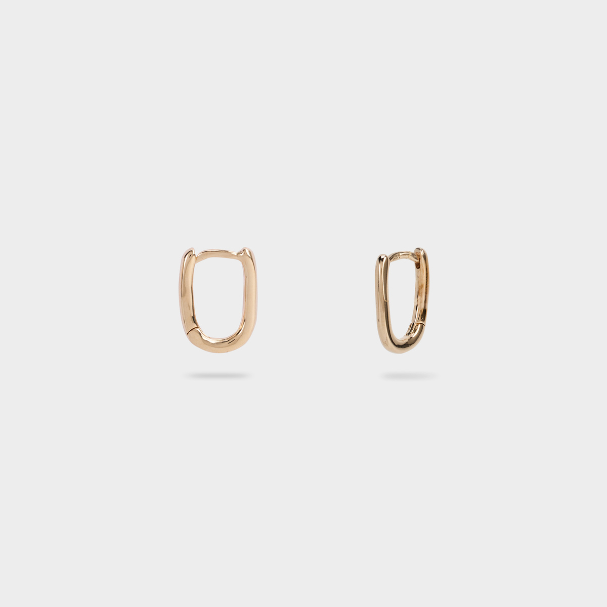 Boucles d'oreilles petites créoles rectangles plaqué or