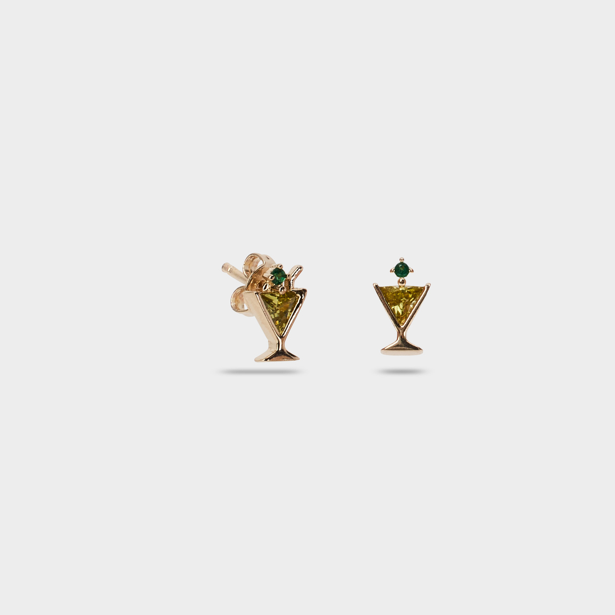 Boucles d'oreilles cocktail pavés plaqué or