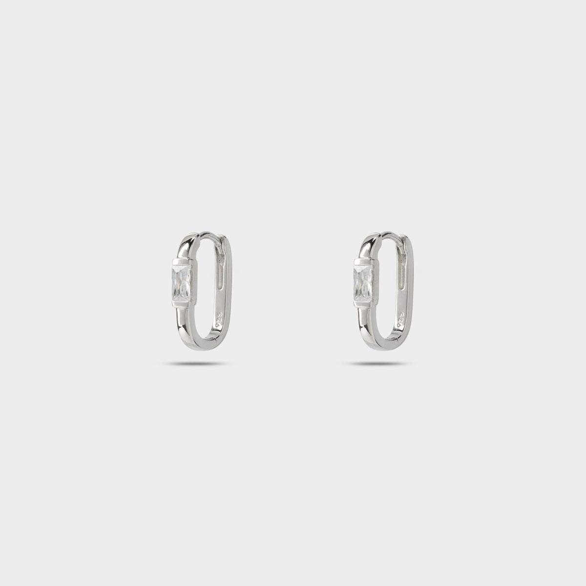 Boucles d'oreilles créoles rectangles 1 zircon argent