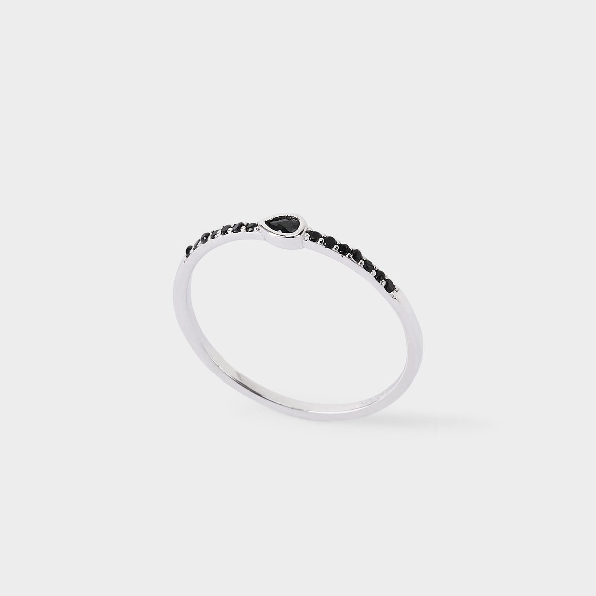 Bague goutte et pavage noir argent