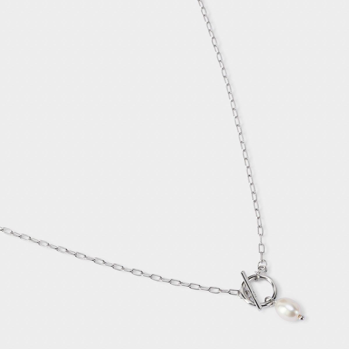 Collier chaîne fermoir en T et perle argent