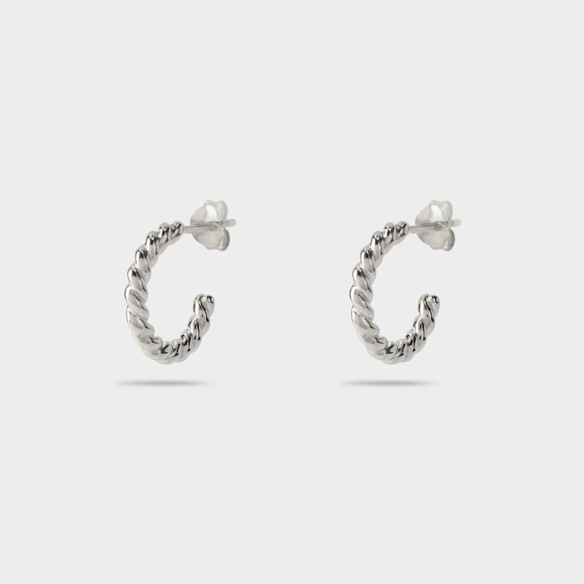 Boucles d'oreilles mini créoles torsadées argent