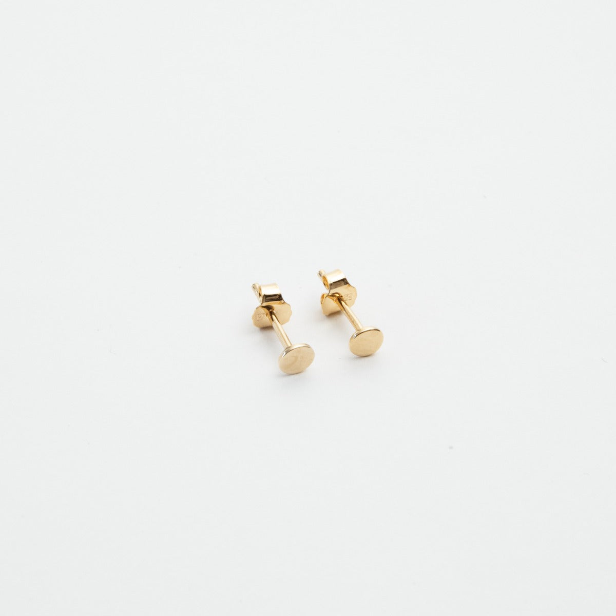 Boucles d'oreilles mini pastille plaqué or