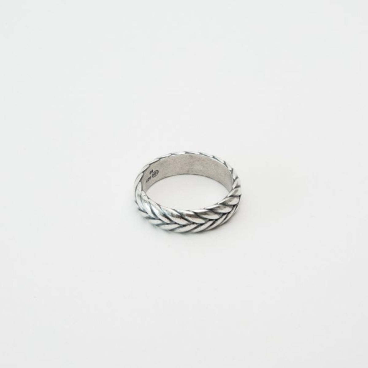 Bague chevrons en argent