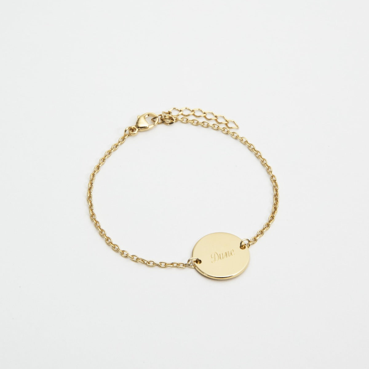 Bracelet rond sur chaîne plaqué or gravure joaillière