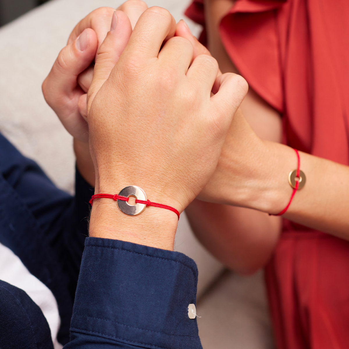 Duo de bracelets petite et mini cible plaqué or sur lien satin