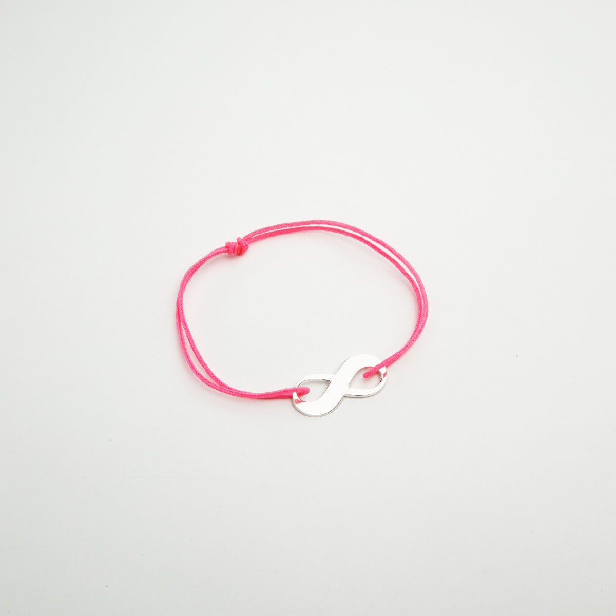Bracelet infini sur coton fin