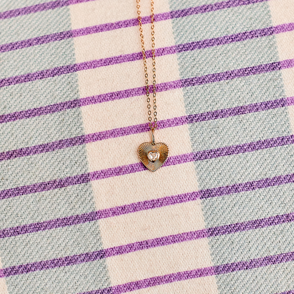 Collier cœur plaqué or et oxyde de zirconium blanc
